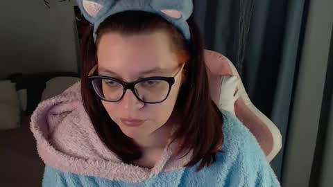 Snapshot of millapoolys chatting on 03/22/26, 06:22 Milla online show from 03/22/26, 06:22