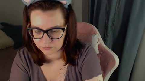 Snapshot of millapoolys chatting on 04/03/26, 01:42 Milla online show from 04/03/26, 01:42