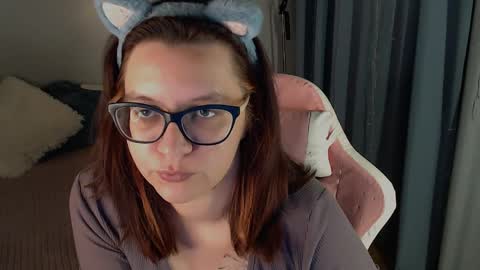 Snapshot of millapoolys chatting on 04/10/26, 12:10 Milla online show from 04/10/26, 12:10