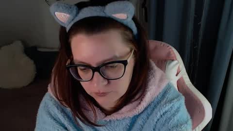 Snapshot of millapoolys chatting on 04/14/26, 06:14 Milla online show from 04/14/26, 06:14