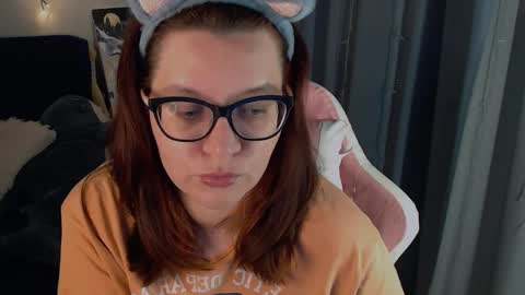 Milla online show from 05/18/26, 10:32