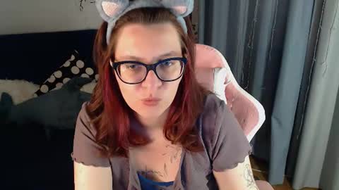 Milla online show from 06/22/26, 05:43