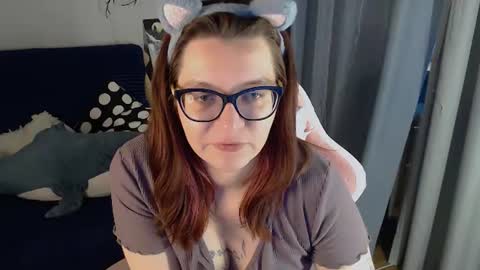 Milla online show from 06/27/26, 02:23