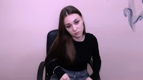 Milla online show from 12/20/25, 08:10