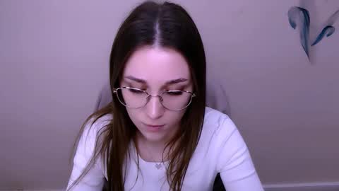 Milla online show from 02/07/26, 01:37