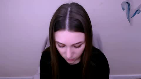 Milla online show from 03/31/26, 09:43