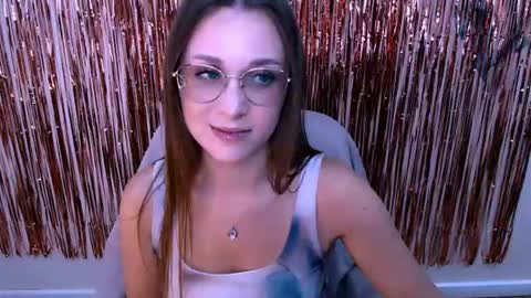 Snapshot of millasamsd chatting on 07/29/26, 10:57 Milla online show from 07/29/26, 10:57