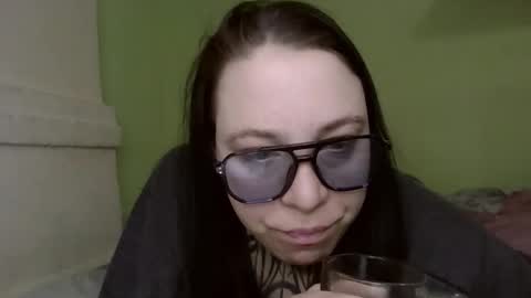 Snapshot of millasourety chatting on 02/13/26, 08:54 MillaSourety online show from 02/13/26, 08:54