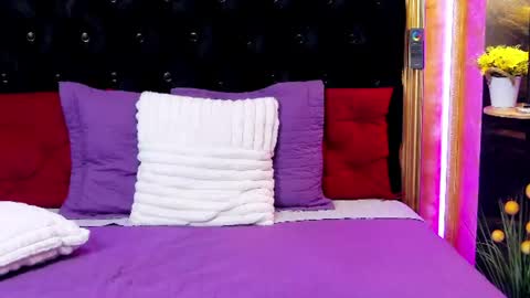 Snapshot of millavixen chatting on 07/19/26, 03:10 MillaVixen online show from 07/19/26, 03:10