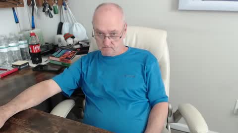 millenium0129 online show from 10/09/25, 03:54