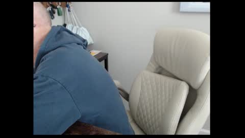 millenium0129 online show from 10/21/25, 03:24