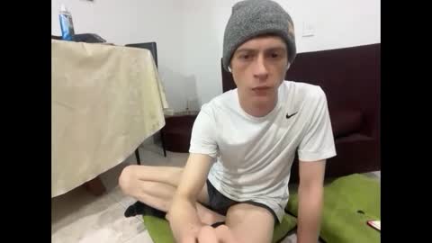 SlimnHungOH online show from 09/21/25, 06:04