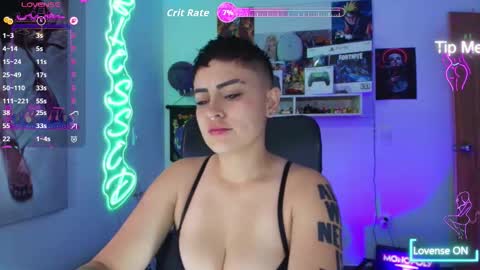 Snapshot of milley_rose chatting on 11/28/25, 07:38 Im girl my name is Johana online show from 11/28/25, 07:38