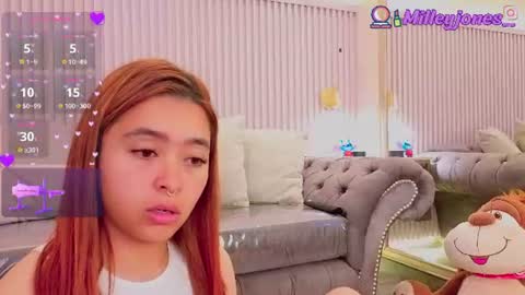 milleyjones_ online show from 07/14/26, 11:49