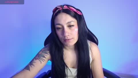 Snapshot of millie_bobby_ chatting on 11/14/25, 02:16 Millie Bobby online show from 11/14/25, 02:16