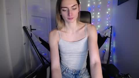 millie_lacroix online show from 01/25/25, 02:14