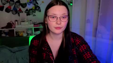 Millie online show from 12/22/25, 12:51