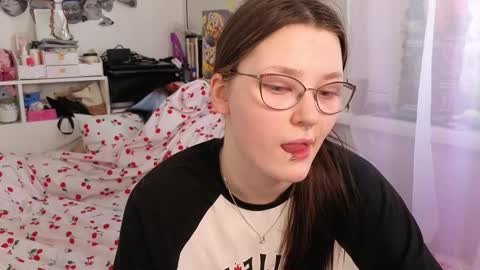 Millie online show from 02/25/26, 08:13