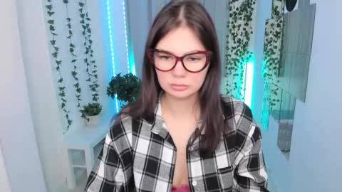 Welcome My name is Tina online show from 03/17/26, 03:59