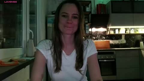 milly_browski online show from 10/24/25, 08:27