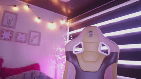 MILLY online show from 03/05/25, 07:27