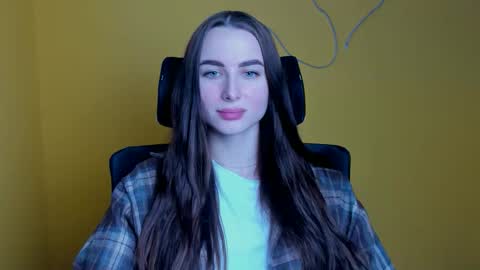 Milly online show from 02/17/26, 12:12