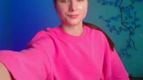 Snapshot of milly_liss chatting on 04/15/26, 06:42 Milly online show from 04/15/26, 06:42