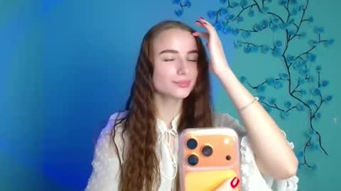 Snapshot of milly_liss chatting on 05/05/26, 05:37 Milly online show from 05/05/26, 05:37