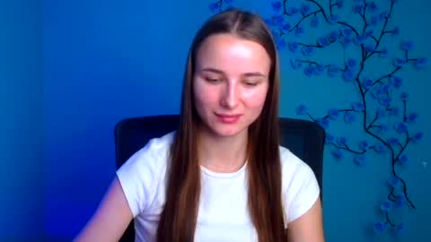 Snapshot of milly_liss chatting on 07/29/26, 06:11 Milly online show from 07/29/26, 06:11