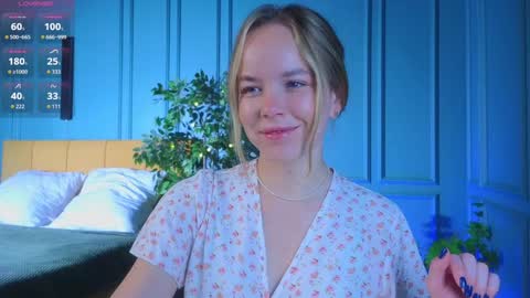 Milly    online show from 10/02/25, 07:04