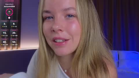 Milly    online show from 12/01/25, 06:51