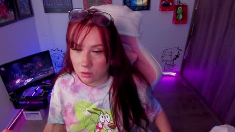 Snapshot of milly_yako chatting on 12/09/24, 08:23 Monkey D Maddie online show from 12/09/24, 08:23