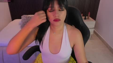 Snapshot of millyevans1 chatting on 04/11/26, 03:11 millyevans1 online show from 04/11/26, 03:11