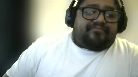 milo69966 online show from 04/13/26, 12:49