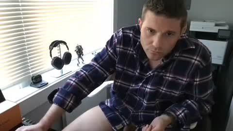 milo_uncensored online show from 10/21/25, 03:13