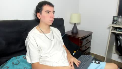 Snapshot of milogm_ chatting on 06/10/26, 08:41 milogm_ online show from 06/10/26, 08:41