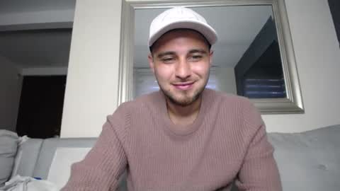 miloslove online show from 03/02/25, 11:18