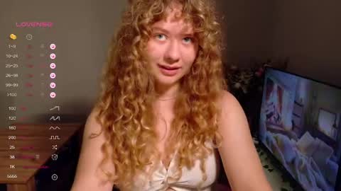 Snapshot of milounee chatting on 05/26/26, 08:43 milounee online show from 05/26/26, 08:43