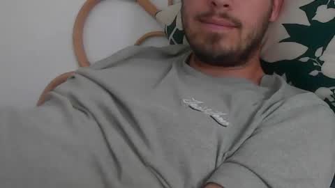 milowww1601 online show from 05/17/26, 01:29