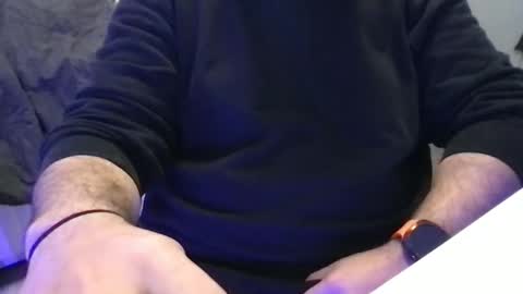 Snapshot of mils_8d chatting on 12/05/25, 04:21 Daddy online show from 12/05/25, 04:21