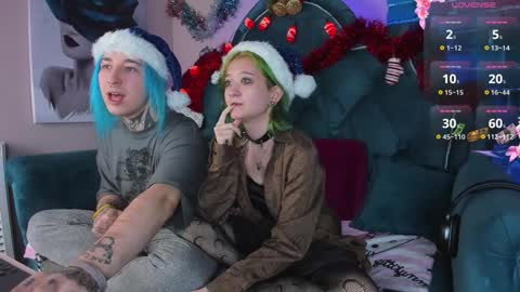 Snapshot of milten_trish chatting on 12/17/24, 08:43 milten_trish online show from 12/17/24, 08:43