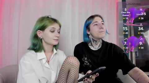 Snapshot of milten_trish chatting on 01/24/25, 09:37 milten_trish online show from 01/24/25, 09:37