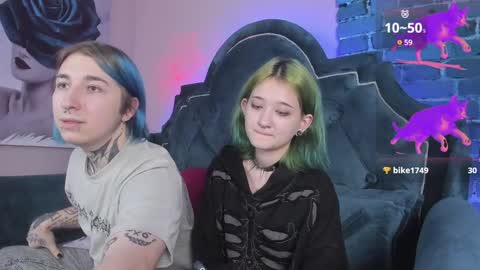 Snapshot of milten_trish chatting on 01/31/25, 01:11 milten_trish online show from 01/31/25, 01:11