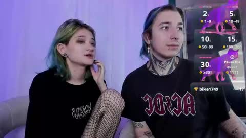 Snapshot of milten_trish chatting on 02/12/25, 01:52 milten_trish online show from 02/12/25, 01:52