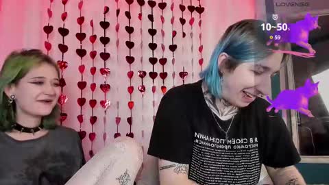 Snapshot of milten_trish chatting on 02/23/25, 07:28 milten_trish online show from 02/23/25, 07:28