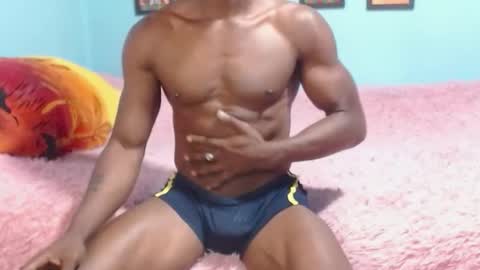 Snapshot of miltonn_jakee chatting on 12/03/25, 06:06 Miltonn online show from 12/03/25, 06:06