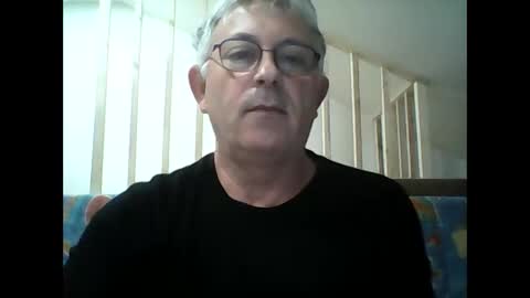 Snapshot of milu72 chatting on 02/10/25, 11:34 milu72 online show from 02/10/25, 11:34