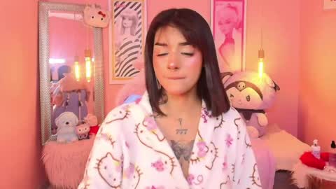 milu_carbajal_x online show from 04/29/26, 03:10