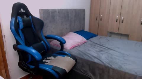 Snapshot of miluu_444 chatting on 05/28/26, 12:30 miluu_444 online show from 05/28/26, 12:30