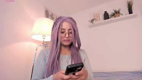 Miluu DH online show from 12/20/25, 02:57